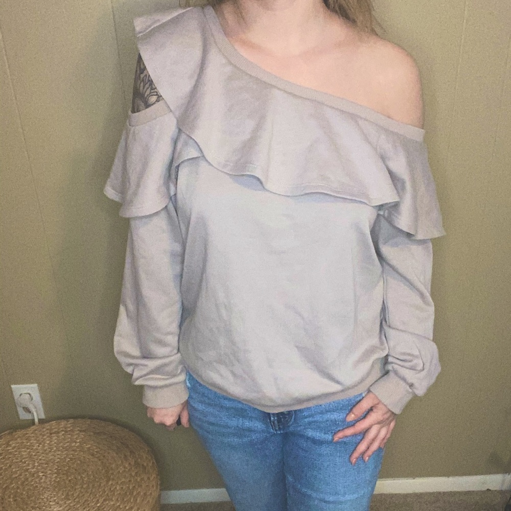 Lush off the shoulder top - Picture 1 of 1